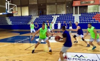 Përfaqësuesja e Kosovës në basketboll në vlugun e përgatitjeve