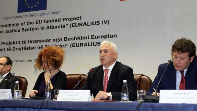 BE: Presim që palët t’i përmbahen zotimit për reformën në drejtësi