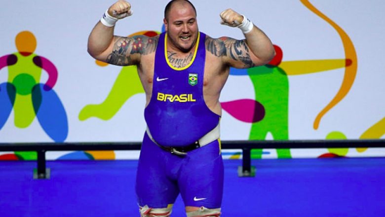 Braziliani kërkon medaljen duke ngrënë sa më shumë ushqim
