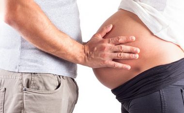 Lajme të shkëlqyeshme për femra: Edhe në moshën 50 vjeçe mund të lindni fëmijë!