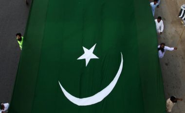 Pakistan: Raportohet edhe për një vrasje “për nder”