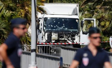 Masakra në Francë: Fjalët tronditëse të 11-vjeçarit, pas goditjes nga kamioni