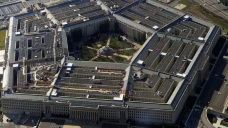 Pentagon: Vriten dy drejtues ushtarakë të ISIS-it