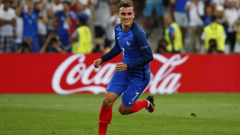 Griezmann shfrytëzon gabimin e Neuerit (Video)