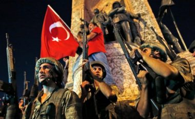 Edhe në Maqedoni do të ndjeken ”puçistët” të lidhur me grusht shtetin në Turqi