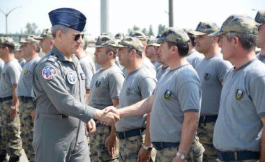 Ky është njeriu që udhëheq grushtetin në Turqi?! (Foto)