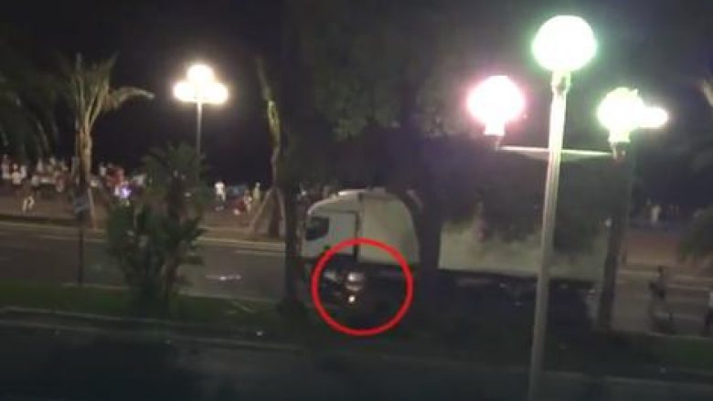Ky është heroi i tragjedisë në Nice (Video)