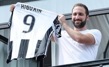 Higuain flet për bashkëlojtarët e ri dhe dhomat e veshjes