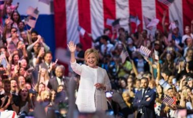 Hillary Clinton e fiton nominimin historik për Presidente (LIVE)