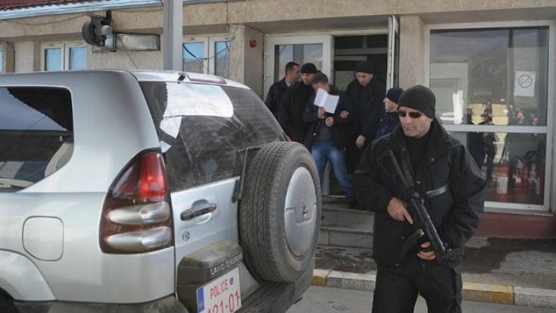 Policia e Kosovës ekstradon Iliaz Nuredinin