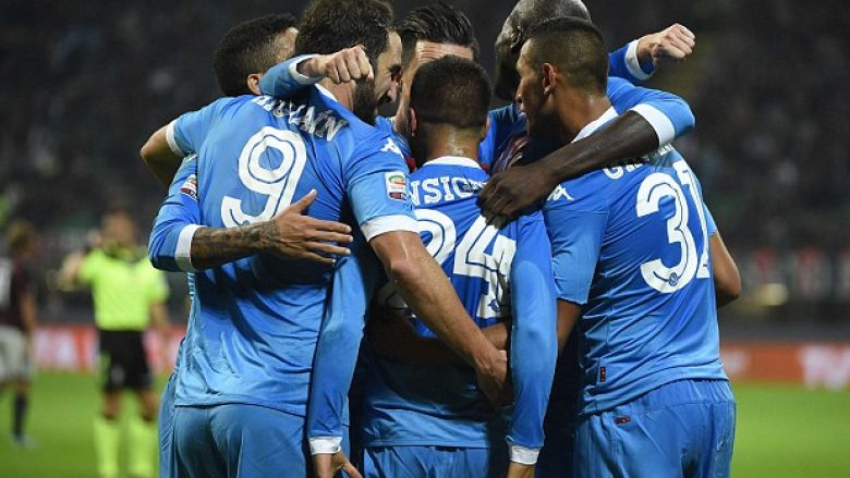 Napoli pritet të rinovojë me njërin nga futbollistët kryesorë