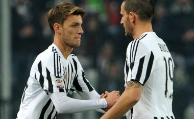 Juventusi refuzon dy oferta të anglezëve për mbrojtësit e vet