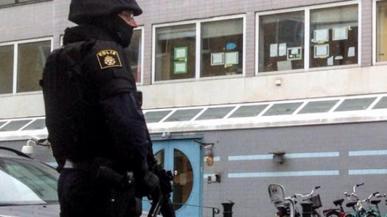 Të shtëna me armë në Malmo të Suedisë, plagoset një person