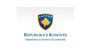 MPJ me mesazh për kosovarët në Turqi, ofron numrin emergjent