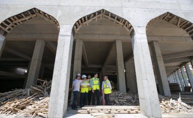 Kështu po merre formë xhamia më e “madhe” në Ballkan