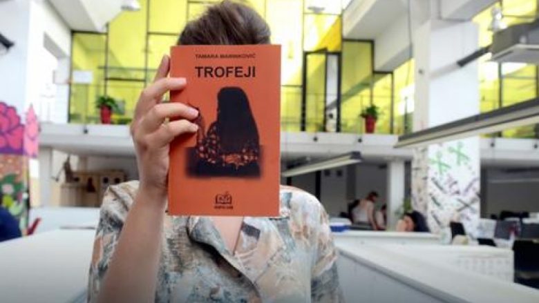 Libri që po trondit Serbinë për aferat seksuale mes nxënësve dhe profesorëve