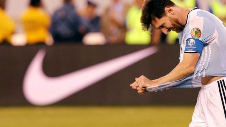 Messi po të rikthehet: Ja arsyet pse argjentinasi ndërroi mendje (Video)