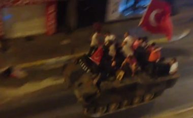 A mund ta shpjegoni këtë xhirim, nga një rrugë e Turqisë? (Video)