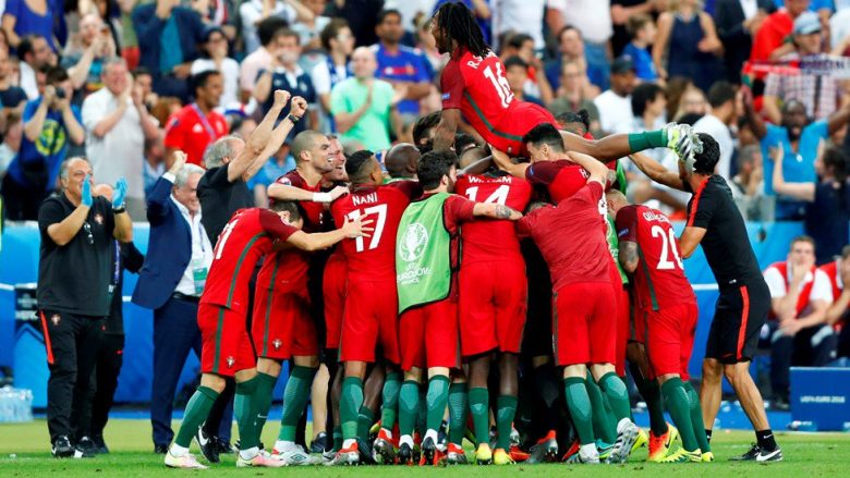 KFOR-i portugez në Prishtinë kështu e festoi triumfin e kombëtares në Euro 2016 (Video)