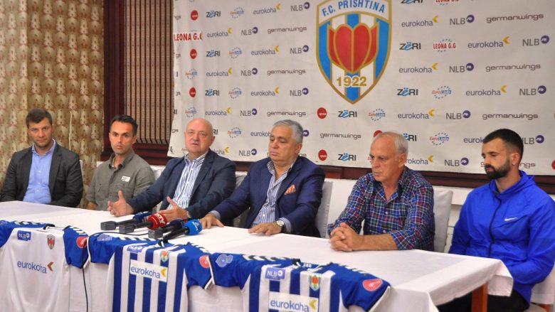Zyrtare: Prishtina prezanton trajnerin e ri (Foto)