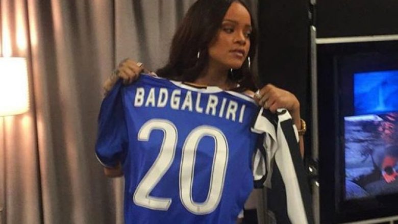 Rihanna i kthen përgjigje futbollistit të Juventusit