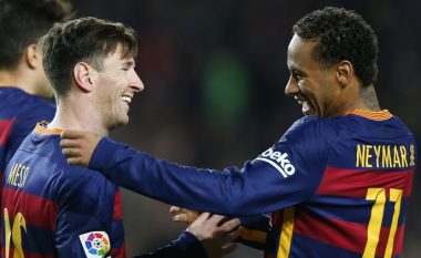 Ronaldinho: Neymar shkëlqen pas ndihmës nga Messi!