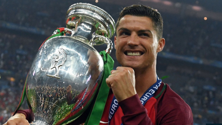 ‘Ronaldo, futbollisti më i mirë i brezit të tij’