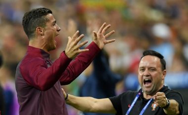 Momenti kur Ronaldo tregohet lideri i vërtetë i Portugalisë (Video)