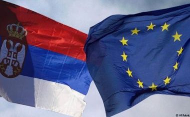 E konfirmon BE-ja: Serbisë i hapen kapitujt për integrim