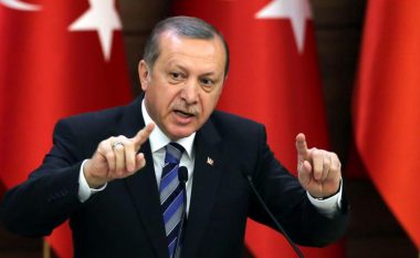Mjetet që përdori Erdogan kundër grushtetit