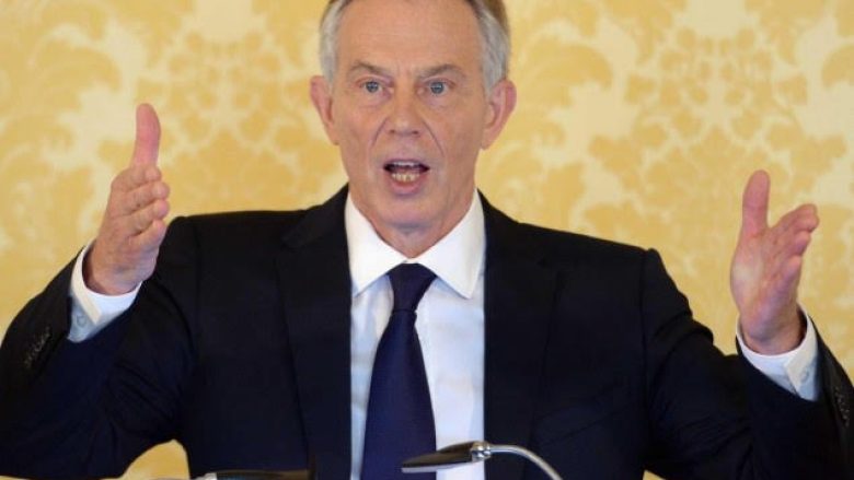 Kërkojnë gjykimin e Tony Blair