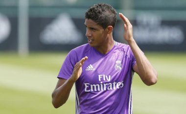 Varane dëshiron qëndrimin në Real