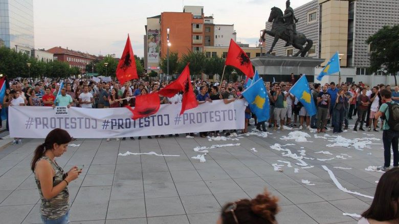 Nesër protestë në Prishtinë