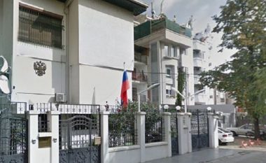 Ambasada ruse në Maqedoni: Tërheqim vëmendjen për nivelin e paprecedentë të rusofobisë