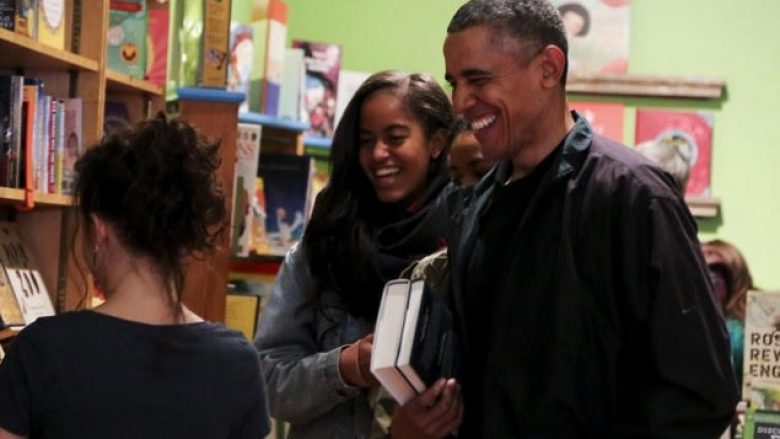 Këta janë librat që sipas Barack Obama duhet patjetër t’i lexoni