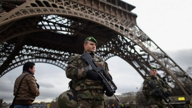 Franca i mbyllë rreth 20 xhami që nxisnin urrejtje