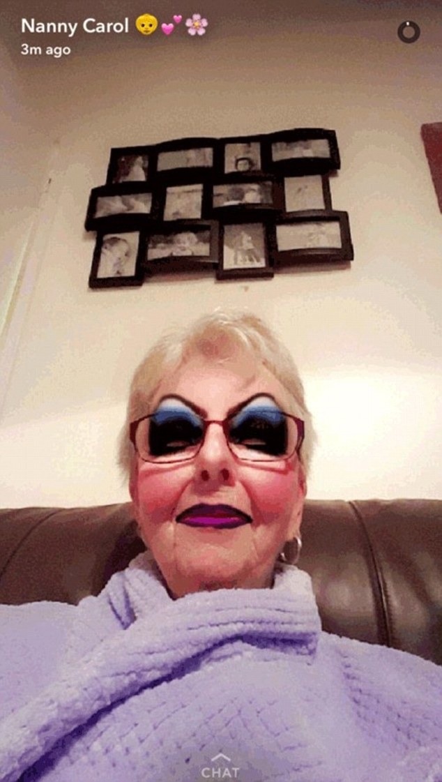 Gjyshet qesharake në Snapchat qe po turperojne niperit e tyre foto 3