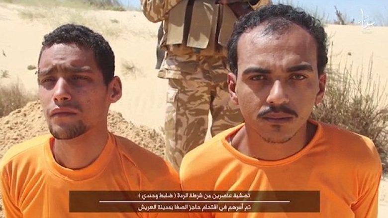 E tmerrshme: ISIS ekzekuton dy policë egjiptianë (Foto/Video, +16)