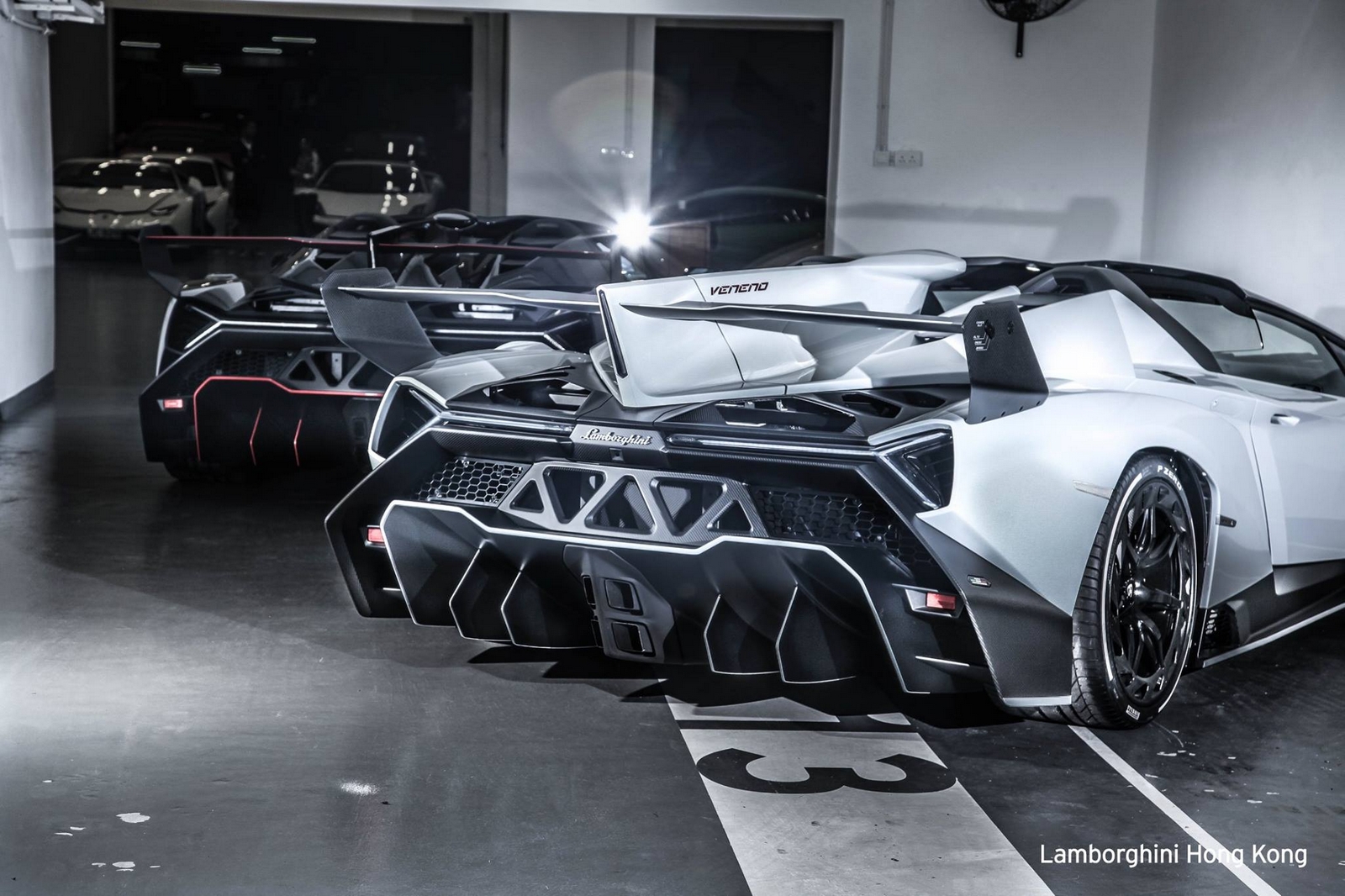 Lamborghini i rrallë del në shitje me një çmim marramendës që arrin në pesë milionë euro foto 4