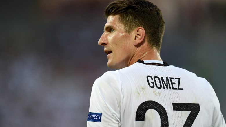 Zyrtare: Gomez befason të gjithë me klubin e ri
