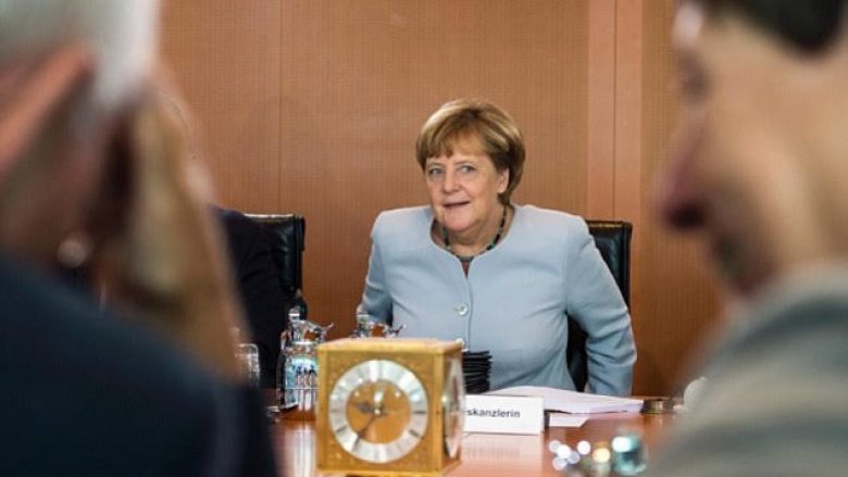 Merkel: Gjermania do të mbetet Gjermani