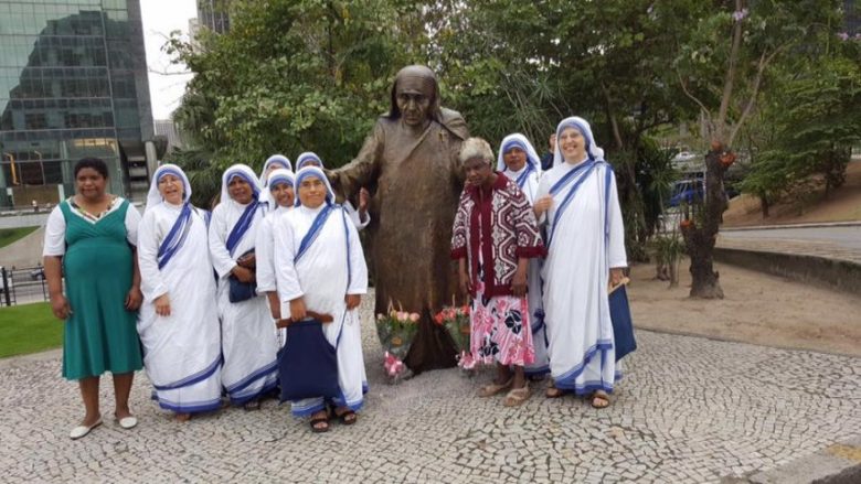 Shtatorja e Nënë Terezës në Rio de Janeiro! (Foto)