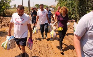 Sheqerinska dhe LSDM në terren për ti ndihmuar qytetarët e zonave të prekura (Video)