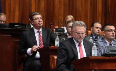 Serbia me qeveri të re, Vuçiqi udhëheq edhe për një mandat