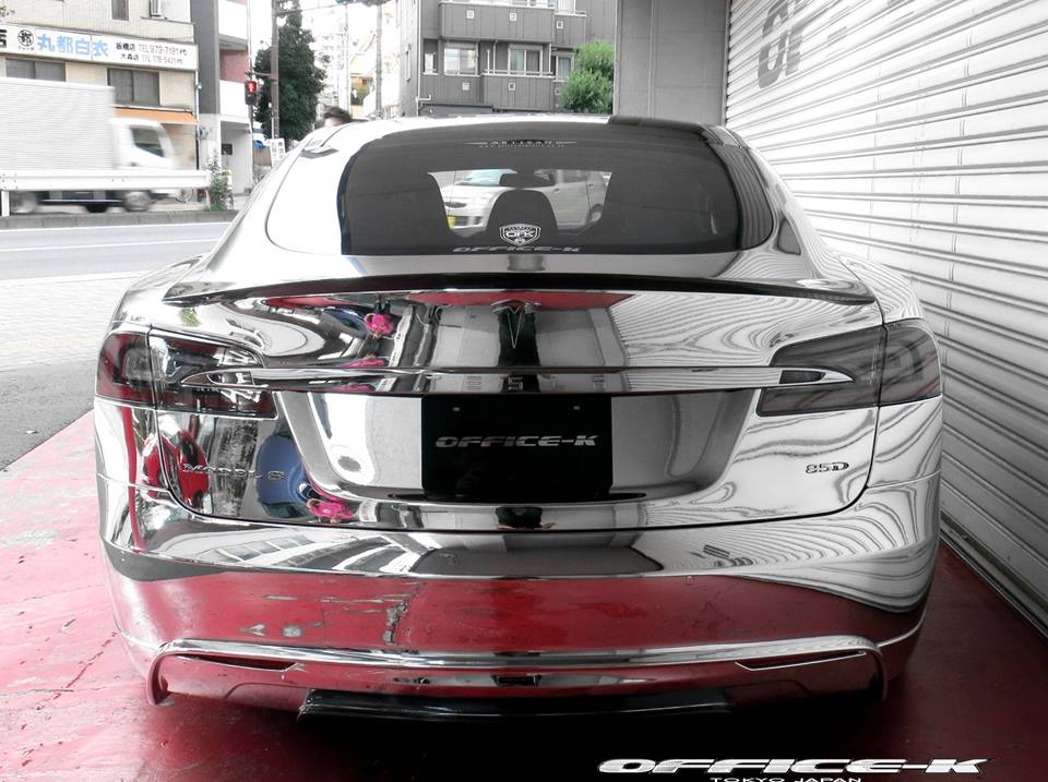 Tesla Model S e mbështjellë komplet me krom foto 4