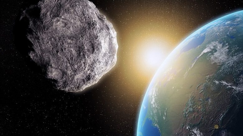 Tokës i ka kaluar pranë një asteroid, që nuk ishte parë më herët nga askush