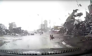 Shikoni momentin kur tornadoja përpinë gjithçka rreth vetes (Video)