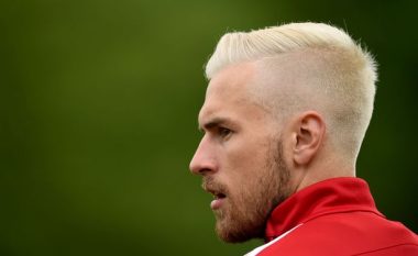 Ramsey ndryshon prapë stilin e flokëve (Foto)