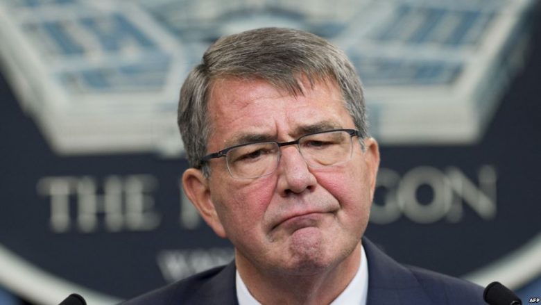 Carter i bën thirrje Turqisë të fokusohet në luftën kundër ISIS-it