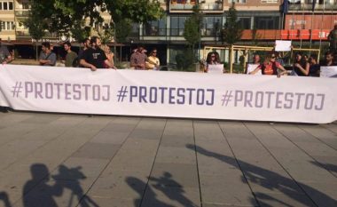 Protesta kundër skandalit të përgjimeve, kërkohet përgjegjësi nga kryeprokurori